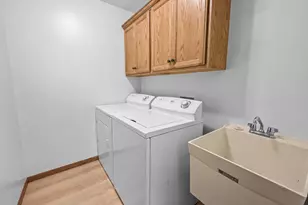 6030 Boulder Ridge Dr, Rockford, MN 55373 - Photo 10