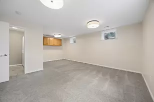419 Tyler Ave S, Edina, MN 55343 - Photo 22