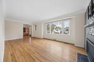 419 Tyler Ave S, Edina, MN 55343 - Photo 4