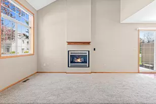 1958 Glenfield Ct, Eagan, MN 55122 - Photo 6