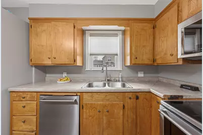615 Park Lane, Mankato, MN 56001 - Photo 14