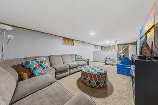 615 Park Ln, Mankato, MN 56001 - Photo 32