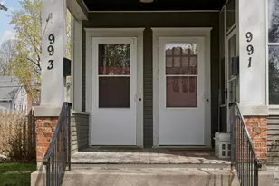 991 Wakefield Ave, Saint Paul, MN 55106 - Photo 2