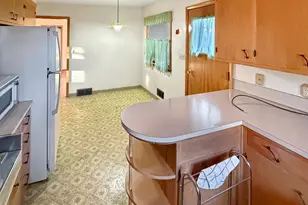 408 N Main St, Sherburn, MN 56171 - Photo 18