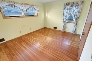 408 N Main St, Sherburn, MN 56171 - Photo 10