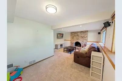 1648 Hickory Lane, Eagan, MN 55122 - Photo 22