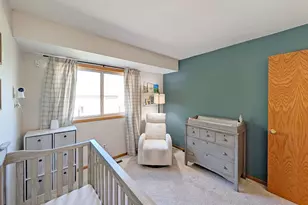 1648 Hickory Ln, Eagan, MN 55122 - Photo 18