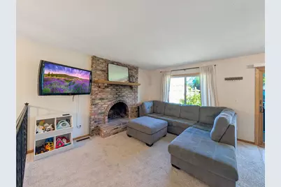 1648 Hickory Lane, Eagan, MN 55122 - Photo 2
