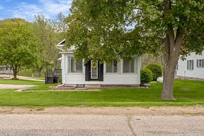 S3586 Chicken Valley Road, Buffalo City, WI 54629 - Photo 2