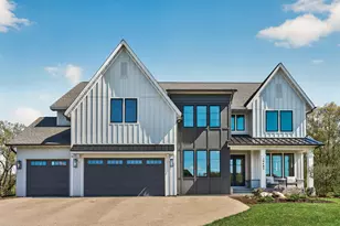 10485 56th PL N, Lake Elmo, MN 55042 - Photo 2