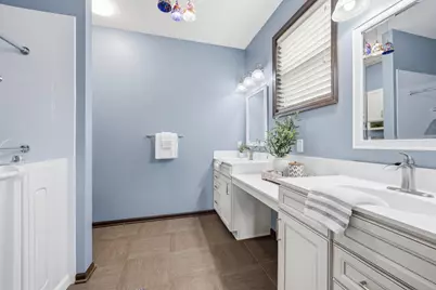 7417 Shadyview Lane N, Maple Grove, MN 55311 - Photo 18