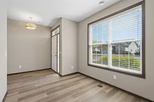 7417 Shadyview Ln N, Maple Grove, MN 55311 - Photo 4