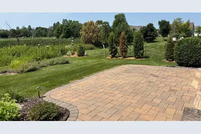 7417 Shadyview Lane N, Maple Grove, MN 55311 - Photo 26