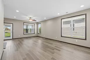 7417 Shadyview Ln N, Maple Grove, MN 55311 - Photo 18