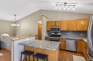 815 Quail Run, Waconia, MN 55387 - Photo 12