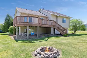 815 Quail Run, Waconia, MN 55387 - Photo 32