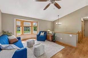815 Quail Run, Waconia, MN 55387 - Photo 6