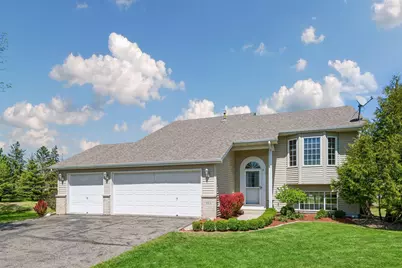 815 Quail Run, Waconia, MN 55387 - Photo 2