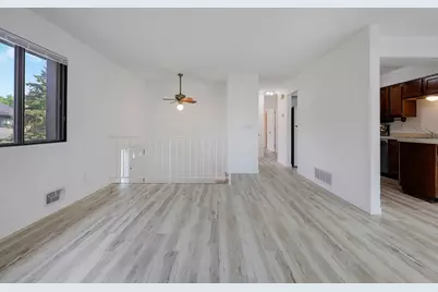 9205 Dartford Road, Woodbury, MN 55125 - Photo 12