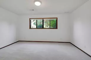 9205 Dartford Rd, Woodbury, MN 55125 - Photo 34