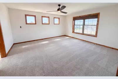 3072 Nottingham Road S, Saint Cloud, MN 56301 - Photo 4
