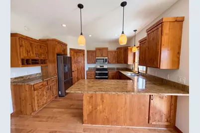 3072 Nottingham Road S, Saint Cloud, MN 56301 - Photo 2