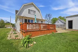 27090 540th Ave, Lansing, MN 55950 - Photo 14