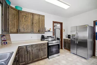27090 540th Avenue, Lansing, MN 55950 - Photo 18