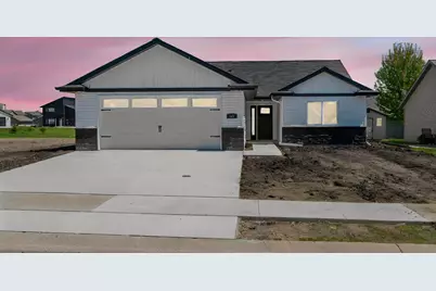 121 Copper Village Circle, Mankato, MN 56001 - Photo 2