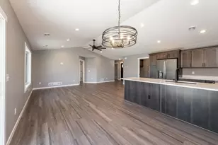 121 Copper Village Cir, Mankato, MN 56001 - Photo 14