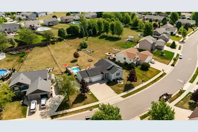 657 S Pointe Court SW, Rochester, MN 55902 - Photo 38