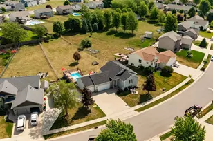 657 S Pointe Ct SW, Rochester, MN 55902 - Photo 38