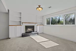 4413 Bramblewood Ave, Vadnais Heights, MN 55127 - Photo 32