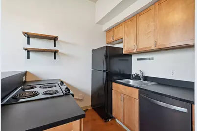 488 Wabasha Street N #503, Saint Paul, MN 55102 - Photo 2