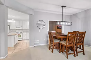 7930 Golden Valley Rd, Golden Valley, MN 55427 - Photo 4