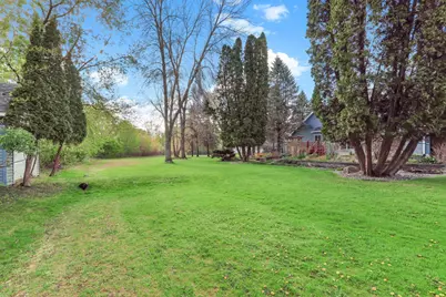 12270 Europa Avenue N, Saint Paul, MN 55110 - Photo 32