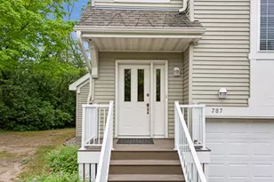 787 Fairfield Cir, Minnetonka, MN 55305 - Photo 2