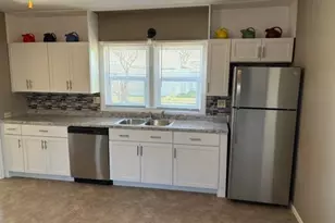 406 Park St, Alexandria, MN 56308 - Photo 10