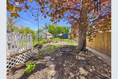 4250 Welcome Avenue N, Crystal, MN 55422 - Photo 14