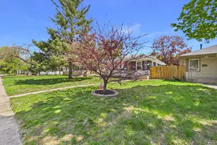 4250 Welcome Ave N, Crystal, MN 55422 - Photo 2