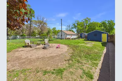 4250 Welcome Avenue N, Crystal, MN 55422 - Photo 6
