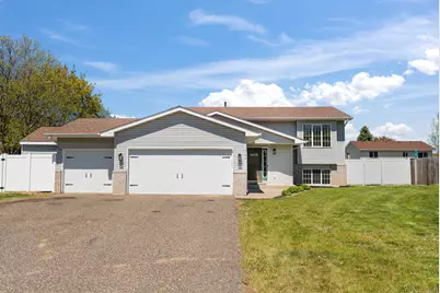 504 Dogwood Street SW, Isanti, MN 55040 - Photo 2