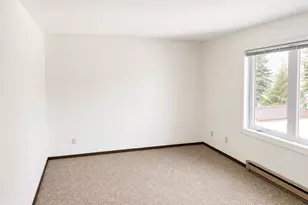300 Highland Ct, Tyler, MN 56178 - Photo 4