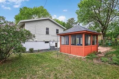 8110 France Avenue N, Brooklyn Park, MN 55443 - Photo 32