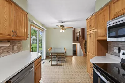 8110 France Avenue N, Brooklyn Park, MN 55443 - Photo 16