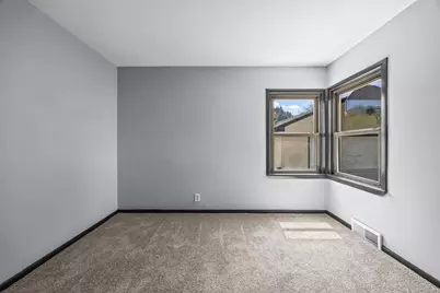 254 Arion Street E, West Saint Paul, MN 55118 - Photo 26
