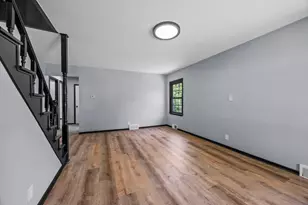 254 Arion St E, West Saint Paul, MN 55118 - Photo 12
