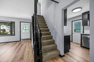 254 Arion St E, West Saint Paul, MN 55118 - Photo 16
