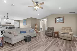 38768 Maple Ct, North Branch, MN 55056 - Photo 6