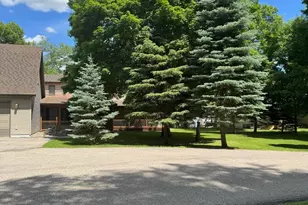 17428 Park Ave SE, Erskine, MN 56535 - Photo 4